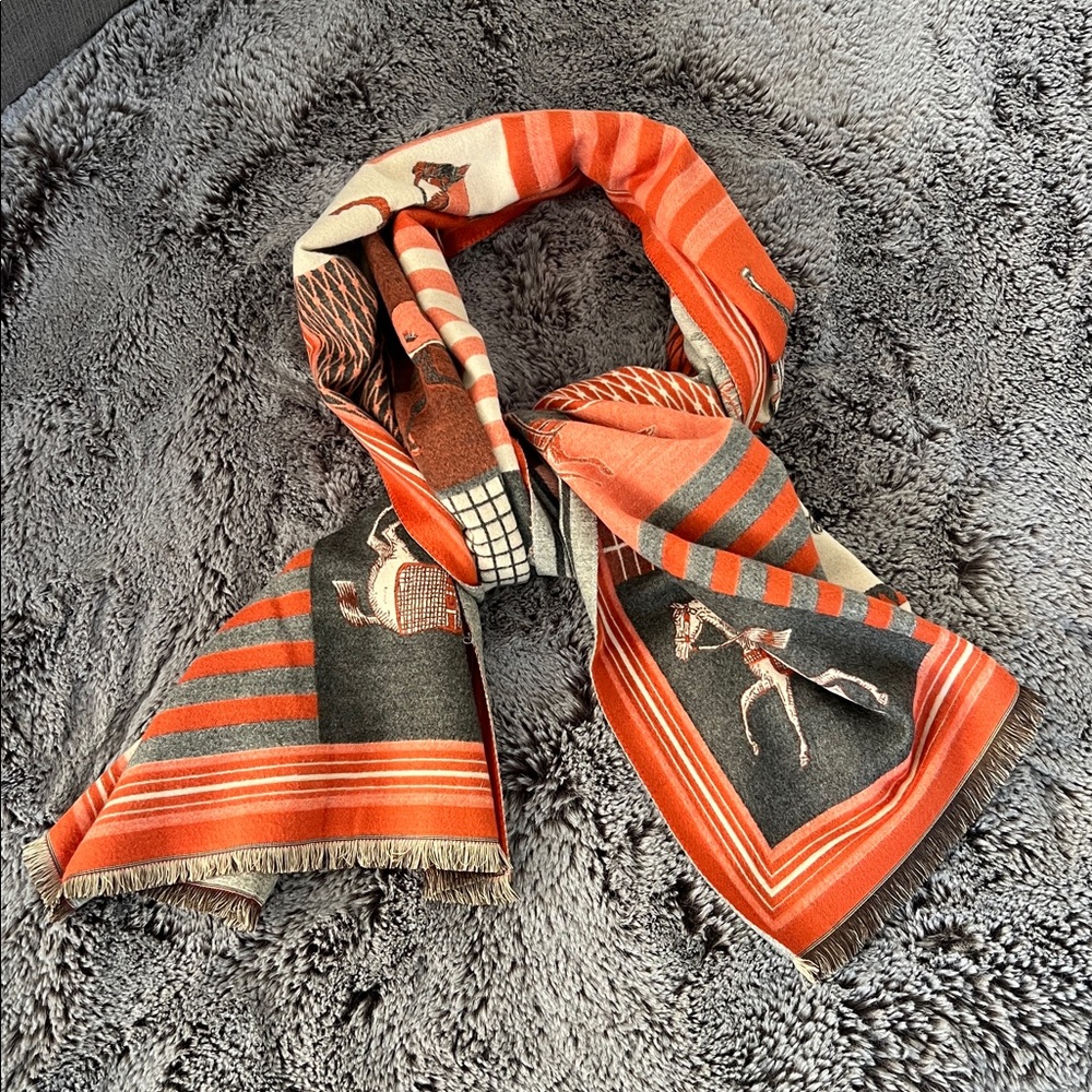 Equestrian Patterned Scarf/Throw - Picture 6 of 7